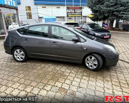 Сірий Тойота Пріус, об'ємом двигуна 1.5 л та пробігом 278 тис. км за 7650 $, фото 3 на Automoto.ua