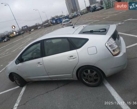 Серый Тойота Приус, объемом двигателя 1.5 л и пробегом 250 тыс. км за 4999 $, фото 10 на Automoto.ua