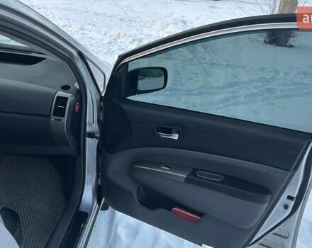 Сірий Тойота Пріус, об'ємом двигуна 1.5 л та пробігом 250 тис. км за 7999 $, фото 7 на Automoto.ua
