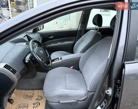Серый Тойота Приус, объемом двигателя 1.5 л и пробегом 278 тыс. км за 7650 $, фото 17 на Automoto.ua