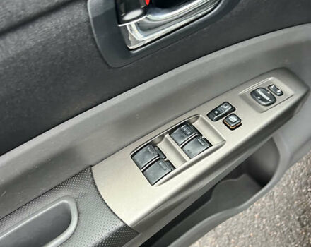 Серый Тойота Приус, объемом двигателя 1.5 л и пробегом 275 тыс. км за 5870 $, фото 11 на Automoto.ua