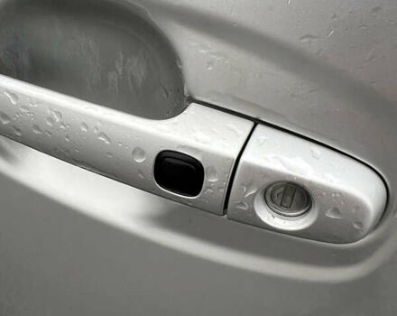 Серый Тойота Приус, объемом двигателя 1.5 л и пробегом 275 тыс. км за 5870 $, фото 8 на Automoto.ua