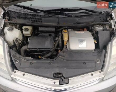 Сірий Тойота Пріус, об'ємом двигуна 1.5 л та пробігом 274 тис. км за 5999 $, фото 13 на Automoto.ua