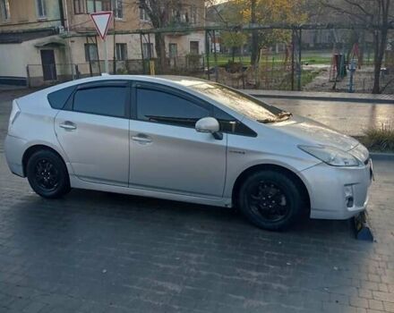 Серый Тойота Приус, объемом двигателя 1.8 л и пробегом 420 тыс. км за 8700 $, фото 2 на Automoto.ua