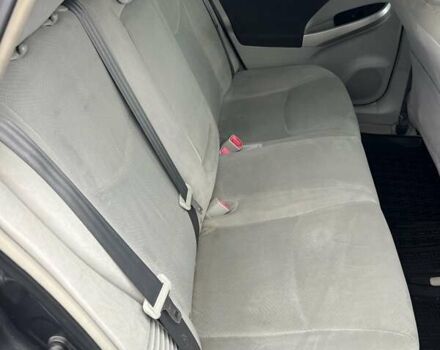 Серый Тойота Приус, объемом двигателя 1.8 л и пробегом 285 тыс. км за 9800 $, фото 21 на Automoto.ua