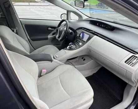 Серый Тойота Приус, объемом двигателя 1.8 л и пробегом 285 тыс. км за 9800 $, фото 19 на Automoto.ua