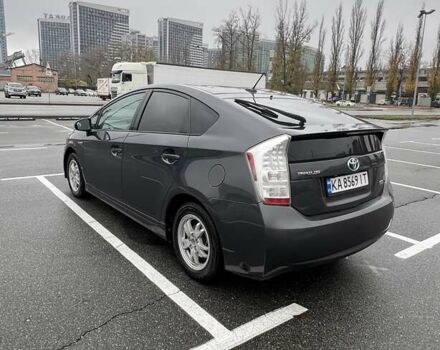 Серый Тойота Приус, объемом двигателя 1.8 л и пробегом 285 тыс. км за 9800 $, фото 4 на Automoto.ua