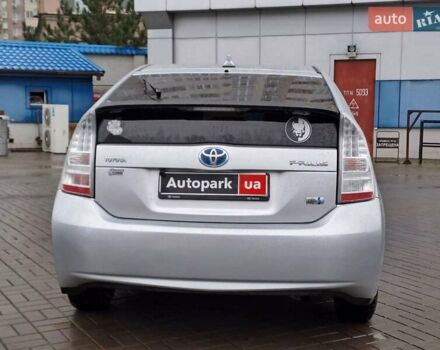 Серый Тойота Приус, объемом двигателя 1.8 л и пробегом 420 тыс. км за 9190 $, фото 14 на Automoto.ua