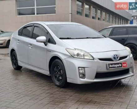 Серый Тойота Приус, объемом двигателя 1.8 л и пробегом 420 тыс. км за 9190 $, фото 2 на Automoto.ua