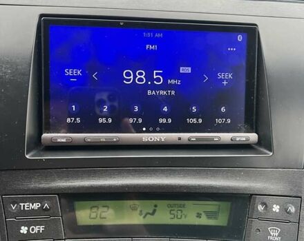 Серый Тойота Приус, объемом двигателя 1.8 л и пробегом 285 тыс. км за 9800 $, фото 12 на Automoto.ua