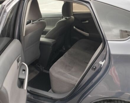 Серый Тойота Приус, объемом двигателя 1.8 л и пробегом 391 тыс. км за 10300 $, фото 14 на Automoto.ua