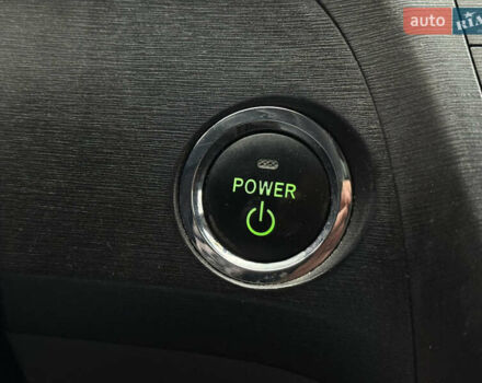 Сірий Тойота Пріус, об'ємом двигуна 1.8 л та пробігом 267 тис. км за 8900 $, фото 58 на Automoto.ua