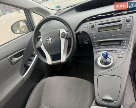 Сірий Тойота Пріус, об'ємом двигуна 1.8 л та пробігом 268 тис. км за 10500 $, фото 14 на Automoto.ua