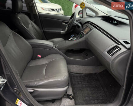 Сірий Тойота Пріус, об'ємом двигуна 1.8 л та пробігом 267 тис. км за 8900 $, фото 41 на Automoto.ua