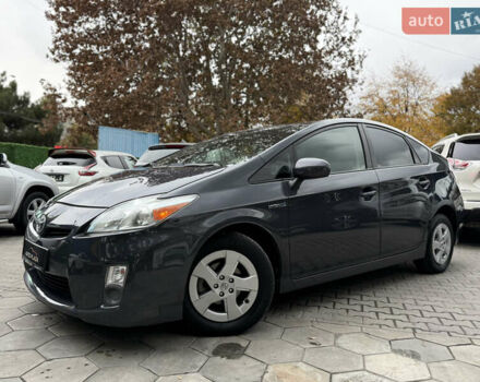 Сірий Тойота Пріус, об'ємом двигуна 1.8 л та пробігом 267 тис. км за 8900 $, фото 6 на Automoto.ua