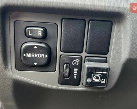 Сірий Тойота Пріус, об'ємом двигуна 1.8 л та пробігом 204 тис. км за 9490 $, фото 13 на Automoto.ua