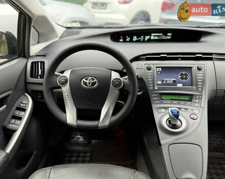 Сірий Тойота Пріус, об'ємом двигуна 1.8 л та пробігом 267 тис. км за 8900 $, фото 45 на Automoto.ua