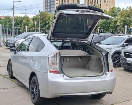 Сірий Тойота Пріус, об'ємом двигуна 1.8 л та пробігом 288 тис. км за 8990 $, фото 12 на Automoto.ua