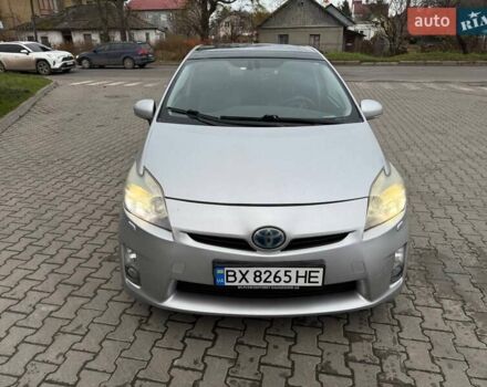 Серый Тойота Приус, объемом двигателя 1.8 л и пробегом 336 тыс. км за 7800 $, фото 1 на Automoto.ua