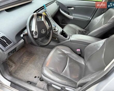 Серый Тойота Приус, объемом двигателя 1.8 л и пробегом 336 тыс. км за 7800 $, фото 9 на Automoto.ua