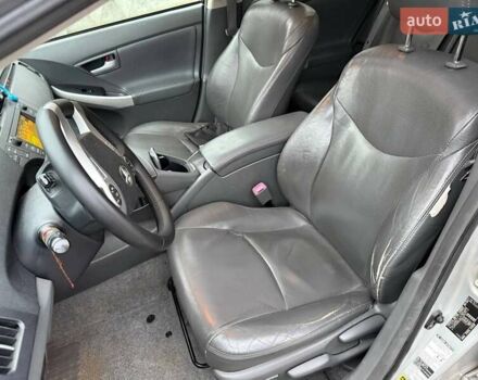 Серый Тойота Приус, объемом двигателя 1.8 л и пробегом 336 тыс. км за 7800 $, фото 8 на Automoto.ua