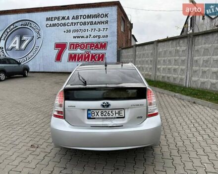 Серый Тойота Приус, объемом двигателя 1.8 л и пробегом 336 тыс. км за 7800 $, фото 7 на Automoto.ua