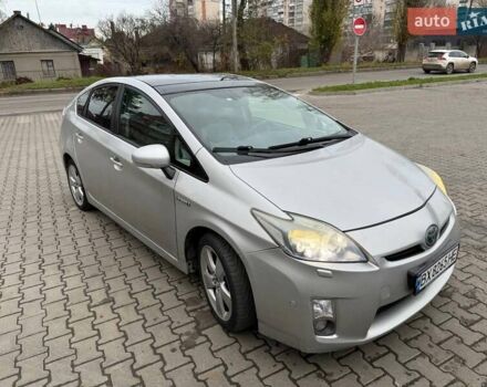 Серый Тойота Приус, объемом двигателя 1.8 л и пробегом 336 тыс. км за 7800 $, фото 2 на Automoto.ua