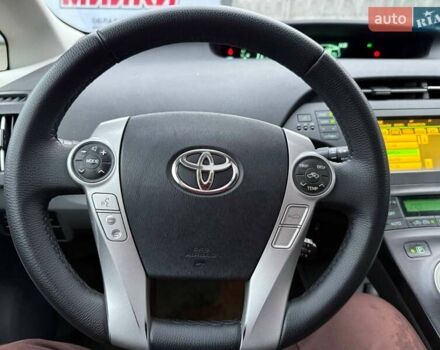 Серый Тойота Приус, объемом двигателя 1.8 л и пробегом 336 тыс. км за 7800 $, фото 17 на Automoto.ua