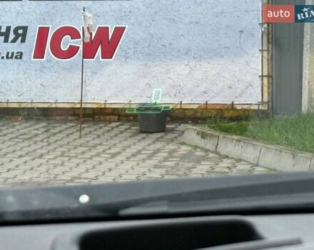 Серый Тойота Приус, объемом двигателя 1.8 л и пробегом 336 тыс. км за 7800 $, фото 20 на Automoto.ua