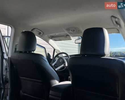 Сірий Тойота Пріус, об'ємом двигуна 1.8 л та пробігом 299 тис. км за 10700 $, фото 11 на Automoto.ua