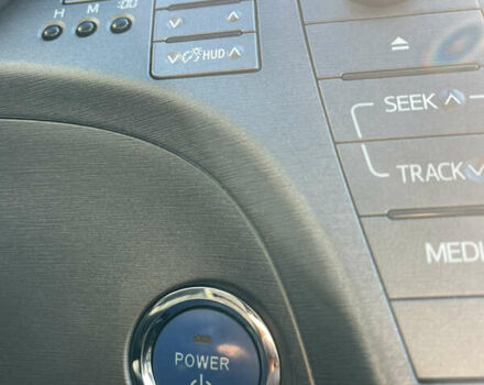 Сірий Тойота Пріус, об'ємом двигуна 1.8 л та пробігом 299 тис. км за 10700 $, фото 21 на Automoto.ua