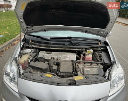 Сірий Тойота Пріус, об'ємом двигуна 1.8 л та пробігом 230 тис. км за 9500 $, фото 20 на Automoto.ua