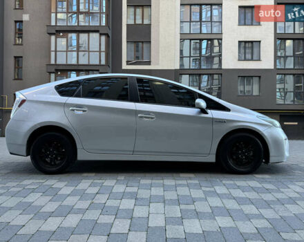 Сірий Тойота Пріус, об'ємом двигуна 1.8 л та пробігом 269 тис. км за 11499 $, фото 10 на Automoto.ua