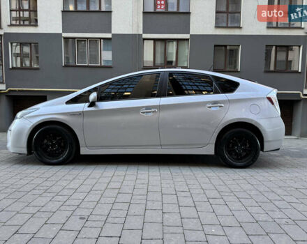 Сірий Тойота Пріус, об'ємом двигуна 1.8 л та пробігом 269 тис. км за 11499 $, фото 9 на Automoto.ua