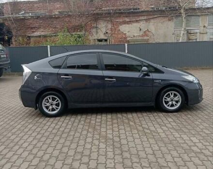 Серый Тойота Приус, объемом двигателя 1.8 л и пробегом 449 тыс. км за 10400 $, фото 9 на Automoto.ua