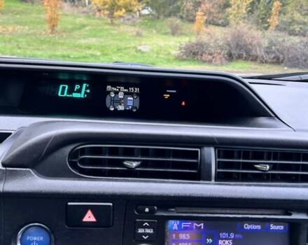 Тойота Приус 2012 в Кропивницком (Кировограде) на Automoto.ua Серый Тойота Приус, объемом двигателя 1.5 л и пробегом 220 тыс. км за 8700 $, фото 28 на Automoto.ua