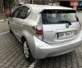 Серый Тойота Приус, объемом двигателя 1.5 л и пробегом 165 тыс. км за 10000 $, фото 2 на Automoto.ua