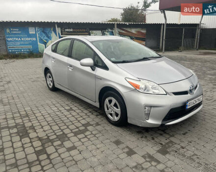 Серый Тойота Приус, объемом двигателя 1.8 л и пробегом 206 тыс. км за 10000 $, фото 2 на Automoto.ua