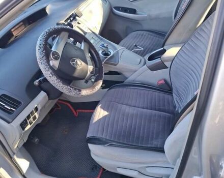 Серый Тойота Приус, объемом двигателя 1.8 л и пробегом 238 тыс. км за 10200 $, фото 6 на Automoto.ua