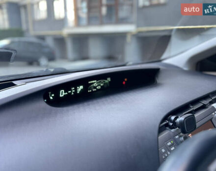 Сірий Тойота Пріус, об'ємом двигуна 1.8 л та пробігом 269 тис. км за 11499 $, фото 47 на Automoto.ua