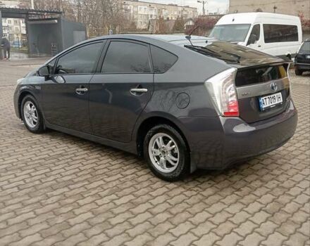 Серый Тойота Приус, объемом двигателя 1.8 л и пробегом 449 тыс. км за 10400 $, фото 7 на Automoto.ua