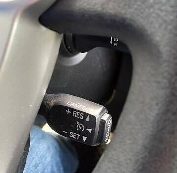 Серый Тойота Приус, объемом двигателя 1.5 л и пробегом 251 тыс. км за 8600 $, фото 8 на Automoto.ua