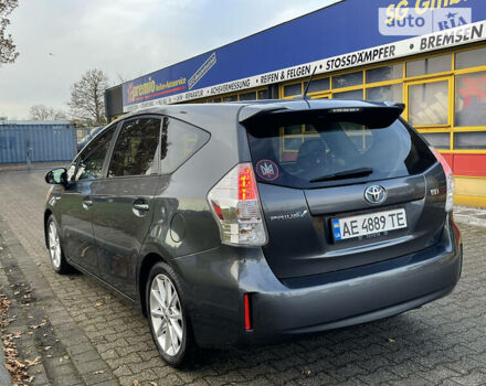 Серый Тойота Приус, объемом двигателя 1.8 л и пробегом 289 тыс. км за 11500 $, фото 5 на Automoto.ua