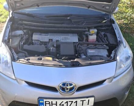 Серый Тойота Приус, объемом двигателя 1.8 л и пробегом 238 тыс. км за 10200 $, фото 12 на Automoto.ua