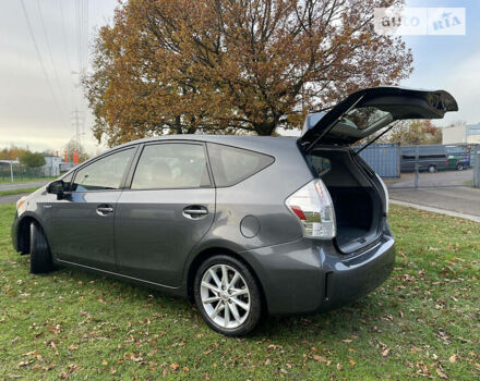 Серый Тойота Приус, объемом двигателя 1.8 л и пробегом 289 тыс. км за 11500 $, фото 16 на Automoto.ua