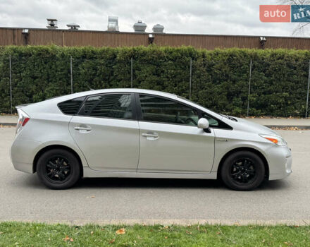 Сірий Тойота Пріус, об'ємом двигуна 1.8 л та пробігом 230 тис. км за 9500 $, фото 9 на Automoto.ua