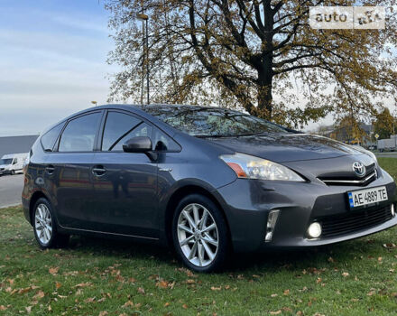 Серый Тойота Приус, объемом двигателя 1.8 л и пробегом 289 тыс. км за 11500 $, фото 6 на Automoto.ua