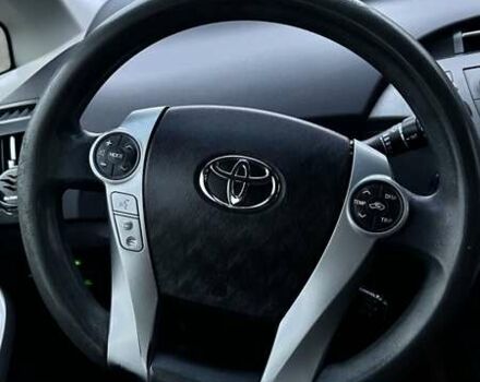 Серый Тойота Приус, объемом двигателя 1.8 л и пробегом 346 тыс. км за 11900 $, фото 1 на Automoto.ua