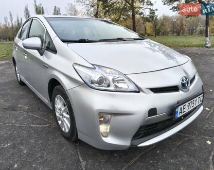 Сірий Тойота Пріус, об'ємом двигуна 1.8 л та пробігом 240 тис. км за 9990 $, фото 14 на Automoto.ua