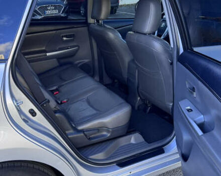 Серый Тойота Приус, объемом двигателя 1.8 л и пробегом 162 тыс. км за 15200 $, фото 17 на Automoto.ua